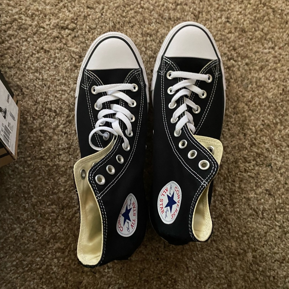 Brand New black Converse woman’s size 11